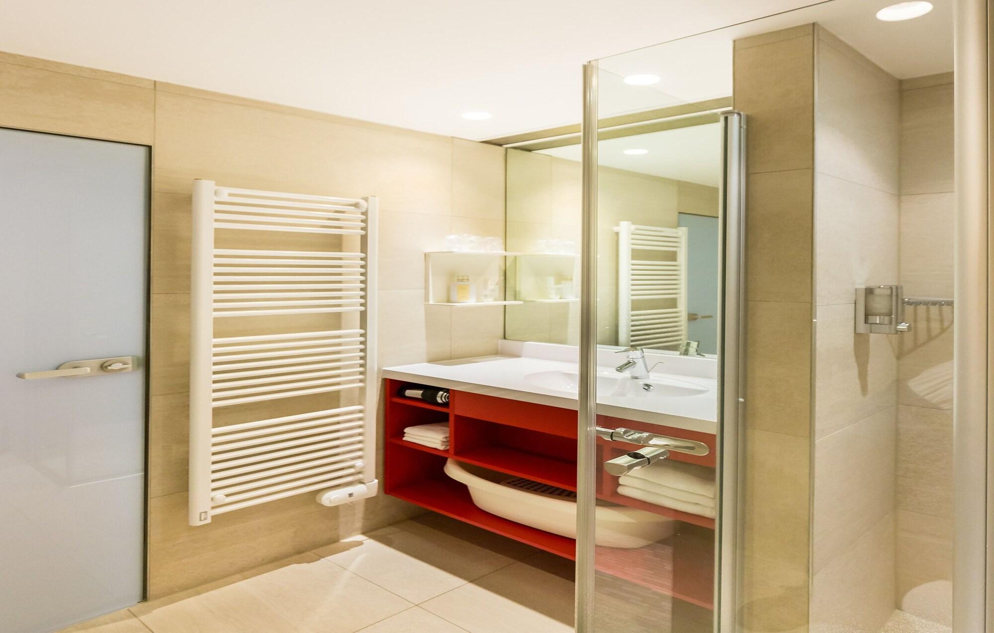 All In Red Thermenhotel Lutzmannsburg Luaran gambar