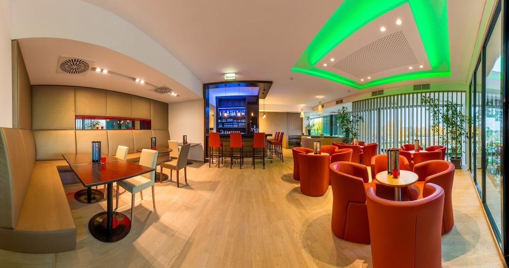 All In Red Thermenhotel Lutzmannsburg Luaran gambar